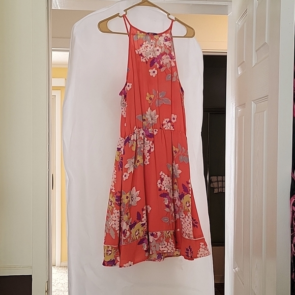 Spring Dress - Picture 2 of 3